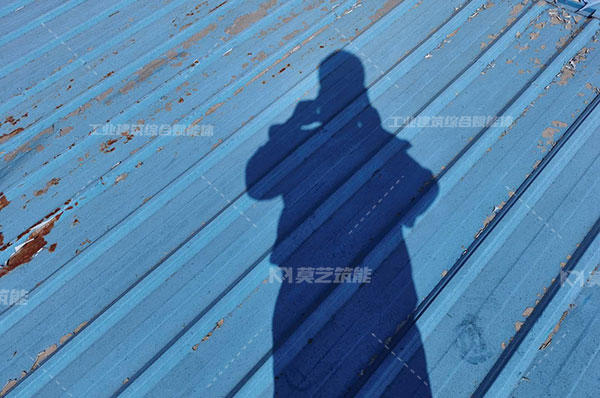 丝瓜视频黄色版丝瓜视频下载污屋面翻新防水的方法需要拆瓦吗